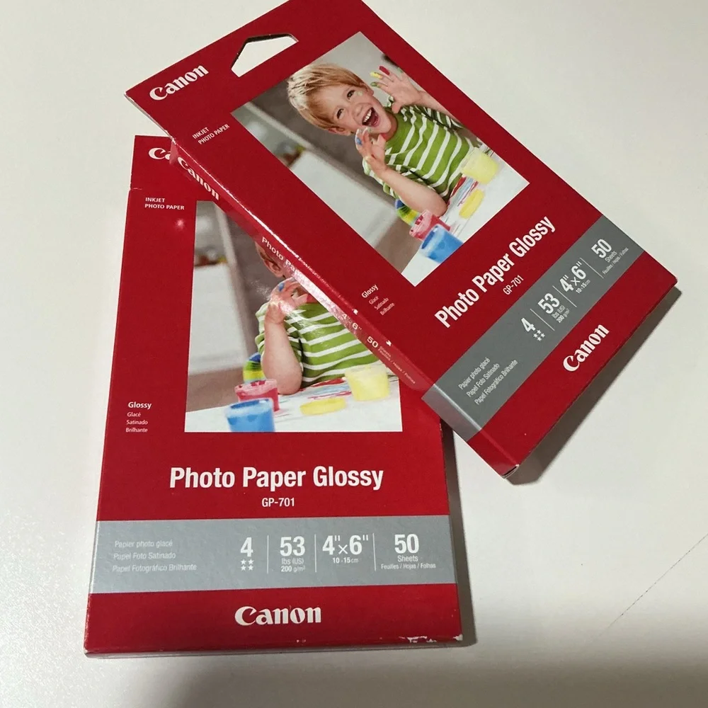 Canon set of. 2 Glossy Photo Paper 4x6